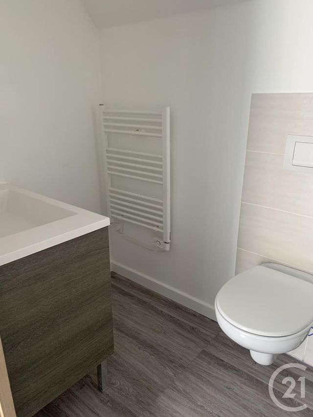 Appartement F1 &agrave; louer - 1 pi&egrave;ce - 22,82 m2 - Valentigney - 25 - FRANCHE-COMTE