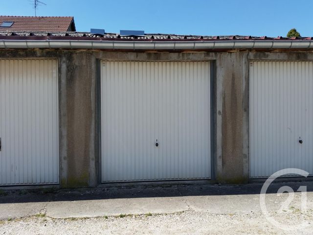 Parking &agrave; louer - 20 m2 - Audincourt - 25 - FRANCHE-COMTE