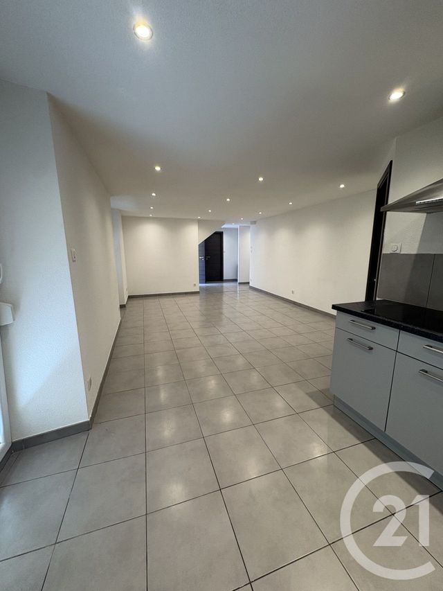 Appartement F4 &agrave; louer - 4 pi&egrave;ces - 77,22 m2 - Herimoncourt - 25 - FRANCHE-COMTE