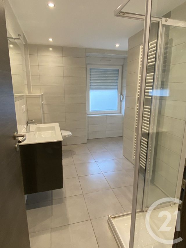 Appartement F4 &agrave; louer - 4 pi&egrave;ces - 77,22 m2 - Herimoncourt - 25 - FRANCHE-COMTE