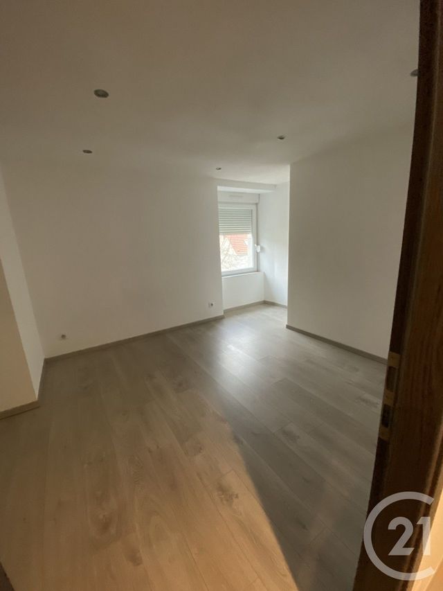Appartement F4 &agrave; louer - 4 pi&egrave;ces - 77,22 m2 - Herimoncourt - 25 - FRANCHE-COMTE