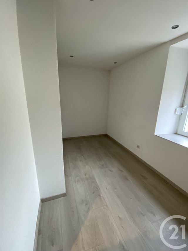 Appartement F4 &agrave; louer - 4 pi&egrave;ces - 77,22 m2 - Herimoncourt - 25 - FRANCHE-COMTE