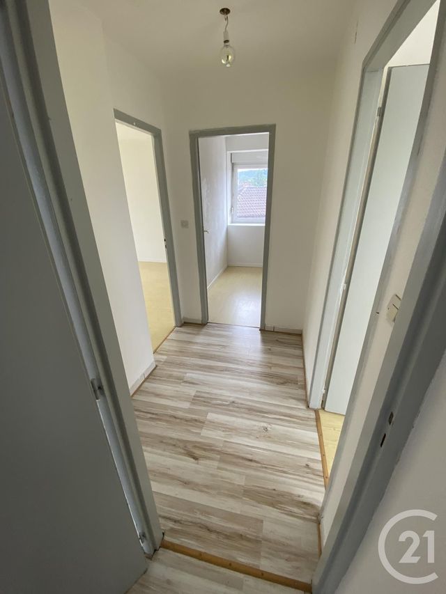 Appartement F5 &agrave; louer - 5 pi&egrave;ces - 82,82 m2 - Voujeaucourt - 25 - FRANCHE-COMTE