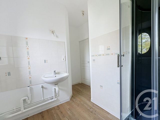 Appartement F3 &agrave; vendre - 4 pi&egrave;ces - 60,20 m2 - Sochaux - 25 - FRANCHE-COMTE