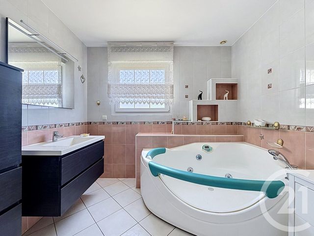 Maison &agrave; vendre - 8 pi&egrave;ces - 210,14 m2 - Trevenans - 90 - FRANCHE-COMTE