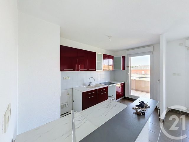 Appartement F3 &agrave; louer - 3 pi&egrave;ces - 65 m2 - Montbeliard - 25 - FRANCHE-COMTE