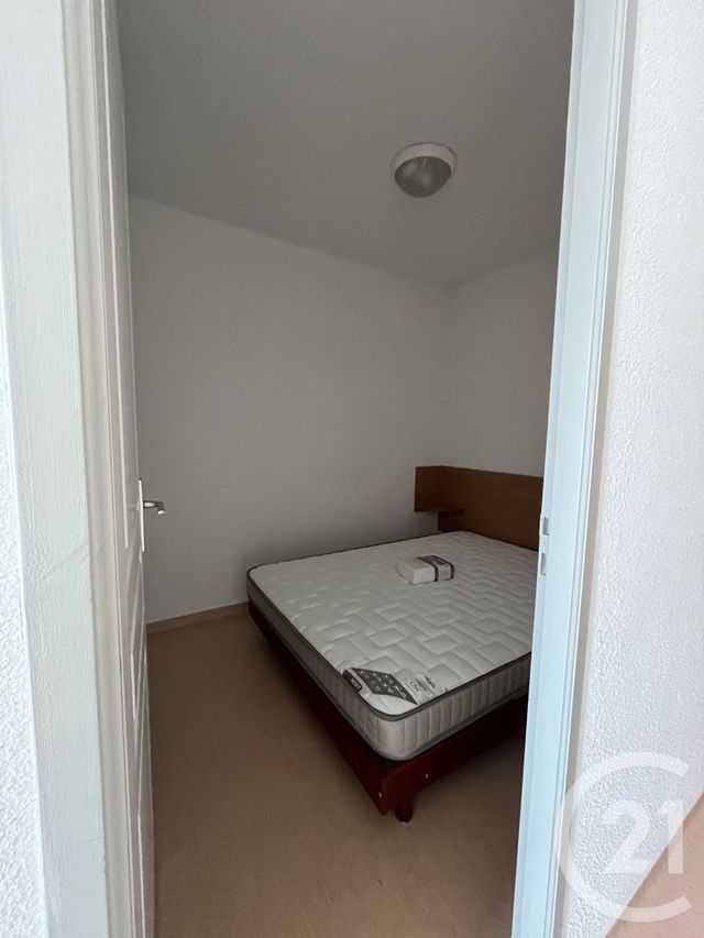 Appartement &agrave; louer - 2 pi&egrave;ces - 30 m2 - Etupes - 25 - FRANCHE-COMTE