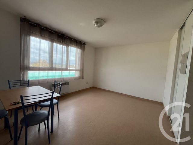 Appartement &agrave; louer - 2 pi&egrave;ces - 30 m2 - Etupes - 25 - FRANCHE-COMTE