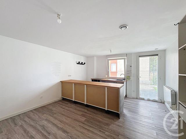 Appartement F1 &agrave; louer - 1 pi&egrave;ce - 25,20 m2 - Valentigney - 25 - FRANCHE-COMTE