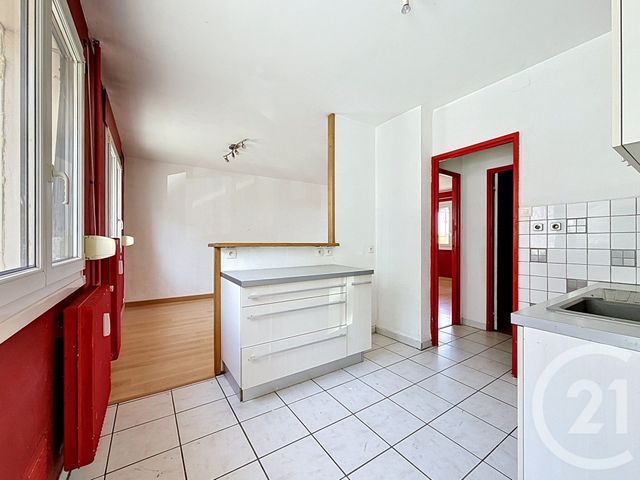 Appartement F4 &agrave; vendre - 4 pi&egrave;ces - 63,23 m2 - Montbeliard - 25 - FRANCHE-COMTE
