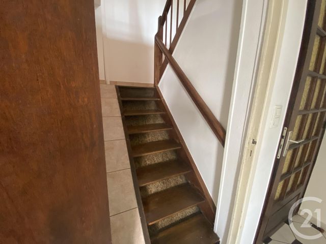 Appartement F5 &agrave; louer - 5 pi&egrave;ces - 105,22 m2 - Sochaux - 25 - FRANCHE-COMTE