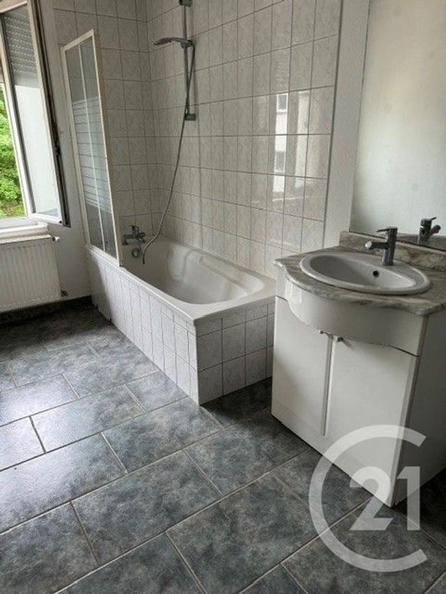 Immeuble &agrave; vendre - 510 m2 - Sochaux - 25 - FRANCHE-COMTE