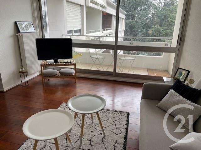 Appartement F2 &agrave; louer - 2 pi&egrave;ces - 47,67 m2 - Montbeliard - 25 - FRANCHE-COMTE