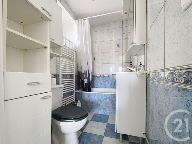 Appartement F2 &agrave; louer - 2 pi&egrave;ces - 44,37 m2 - Herimoncourt - 25 - FRANCHE-COMTE