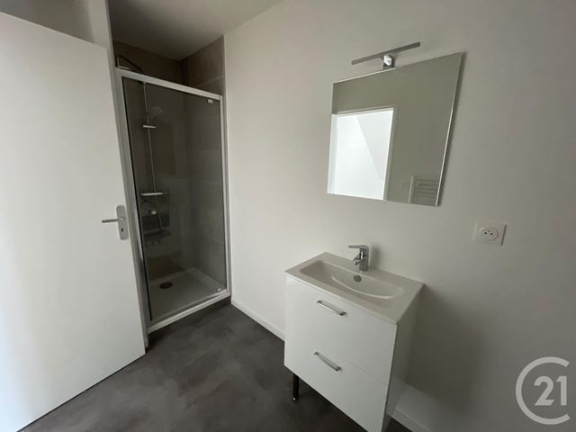 Appartement F2 &agrave; louer - 2 pi&egrave;ces - 30,15 m2 - Beaucourt - 90 - FRANCHE-COMTE