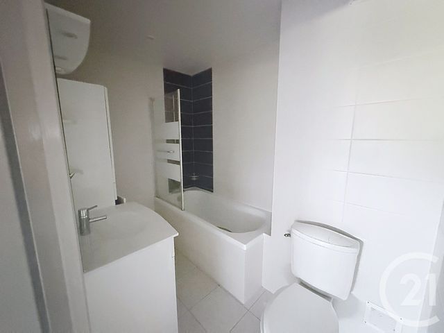 Appartement F2 &agrave; louer - 2 pi&egrave;ces - 49,35 m2 - Montbeliard - 25 - FRANCHE-COMTE
