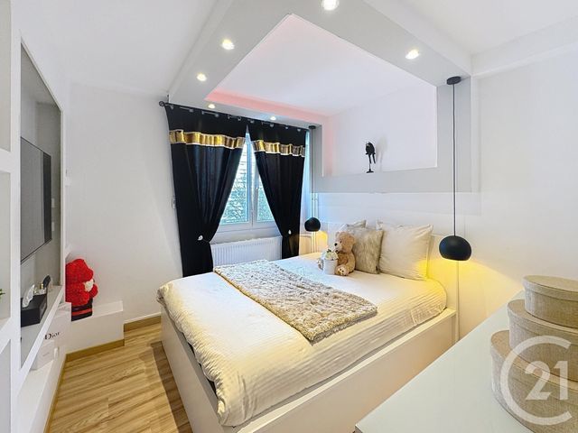 Appartement F5 &agrave; louer - 5 pi&egrave;ces - 116,89 m2 - Montbeliard - 25 - FRANCHE-COMTE