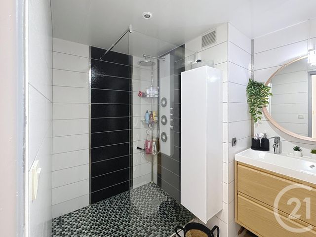 Appartement F5 &agrave; louer - 5 pi&egrave;ces - 116,89 m2 - Montbeliard - 25 - FRANCHE-COMTE