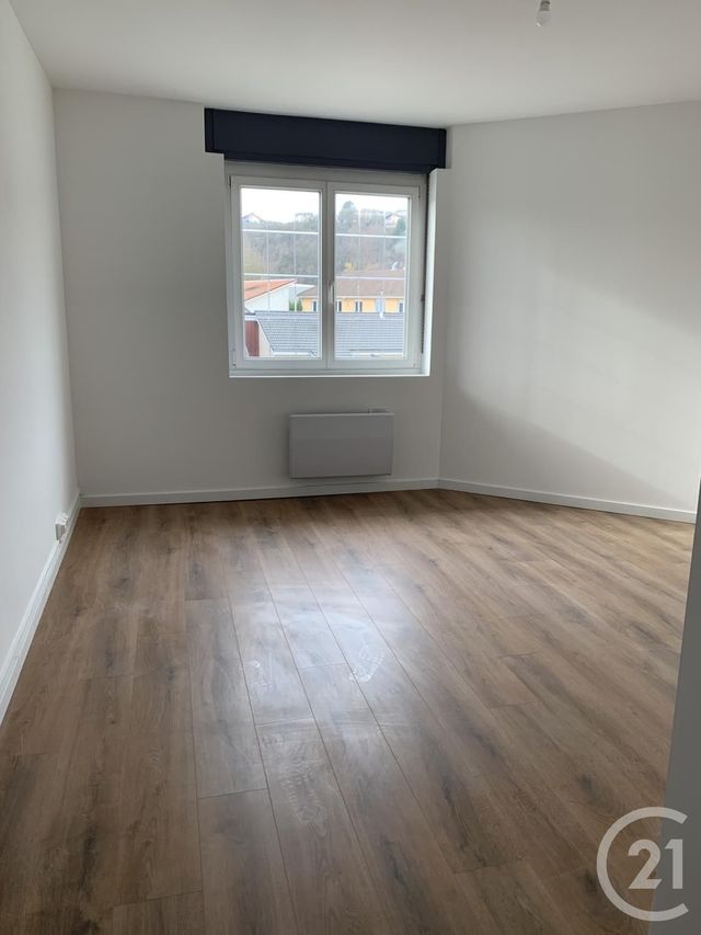 Appartement F2 &agrave; louer - 2 pi&egrave;ces - 44,77 m2 - Ste Suzanne - 25 - FRANCHE-COMTE