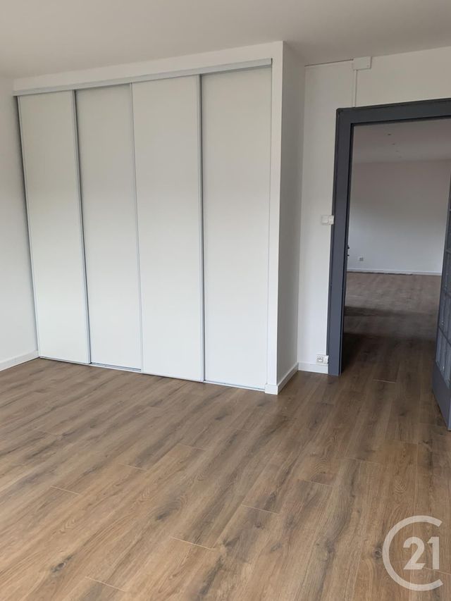 Appartement F2 &agrave; louer - 2 pi&egrave;ces - 44,77 m2 - Ste Suzanne - 25 - FRANCHE-COMTE