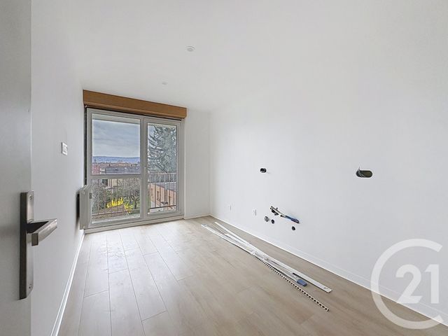 Appartement F3 &agrave; louer - 3 pi&egrave;ces - 61,75 m2 - Valentigney - 25 - FRANCHE-COMTE