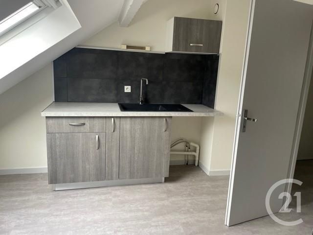 Appartement F3 &agrave; louer - 2 pi&egrave;ces - 54,47 m2 - Ste Suzanne - 25 - FRANCHE-COMTE