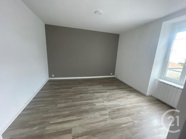 Appartement F2 &agrave; louer - 2 pi&egrave;ces - 38,85 m2 - Belfort - 90 - FRANCHE-COMTE