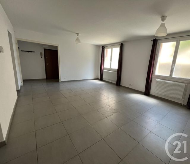 Appartement F3 &agrave; vendre - 3 pi&egrave;ces - 73,92 m2 - Belfort - 90 - FRANCHE-COMTE