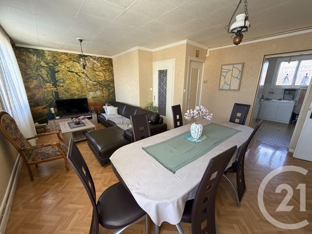 Appartement F3 &agrave; vendre - 4 pi&egrave;ces - 74,77 m2 - Belfort - 90 - FRANCHE-COMTE