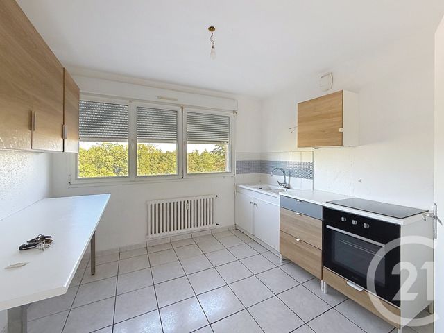 Appartement F5 &agrave; louer - 5 pi&egrave;ces - 95 m2 - Audincourt - 25 - FRANCHE-COMTE