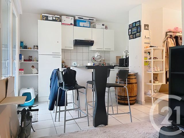 Appartement F2 &agrave; louer - 2 pi&egrave;ces - 34,28 m2 - Montbeliard - 25 - FRANCHE-COMTE