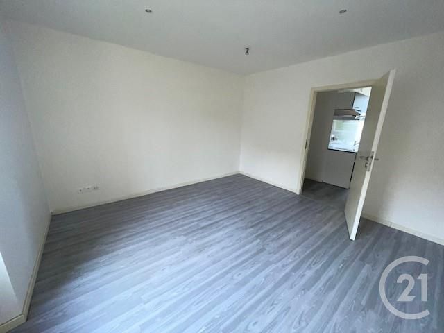Appartement F1 &agrave; louer - 1 pi&egrave;ce - 27 m2 - Audincourt - 25 - FRANCHE-COMTE