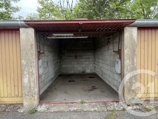 Parking &agrave; louer - 15 m2 - Montbeliard - 25 - FRANCHE-COMTE
