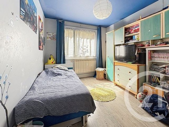 Appartement F5 &agrave; vendre - 4 pi&egrave;ces - 75 m2 - Belfort - 90 - FRANCHE-COMTE