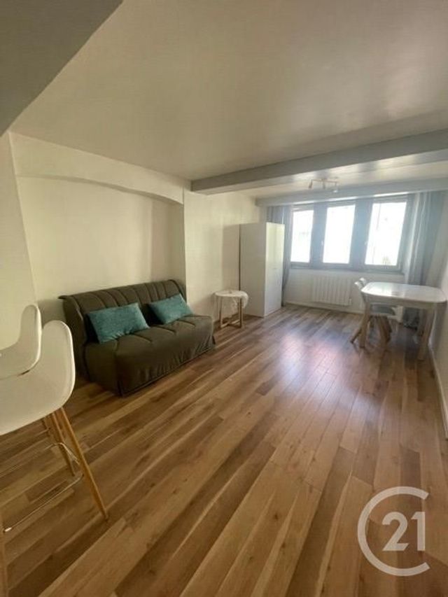 Appartement Studio &agrave; louer - 1 pi&egrave;ce - 35 m2 - Montbeliard - 25 - FRANCHE-COMTE
