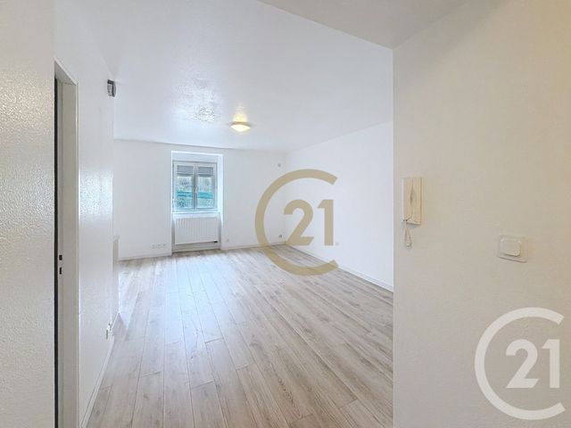 Appartement F2 &agrave; louer - 2 pi&egrave;ces - 46,56 m2 - Voujeaucourt - 25 - FRANCHE-COMTE