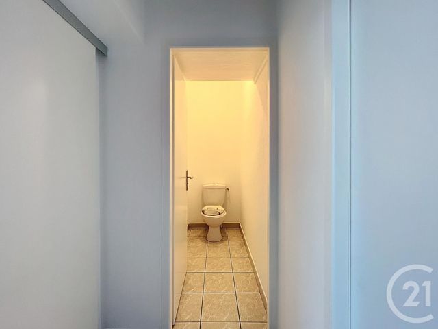 Appartement F2 &agrave; louer - 2 pi&egrave;ces - 50,52 m2 - Montbeliard - 25 - FRANCHE-COMTE