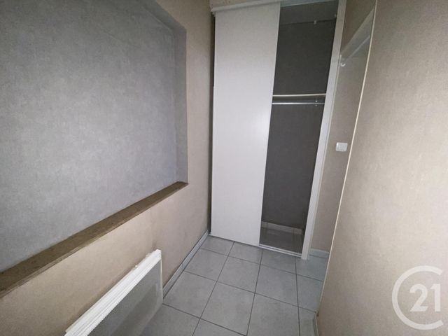 Appartement F2 &agrave; louer - 2 pi&egrave;ces - 45,25 m2 - Chatenois Les Forges - 90 - FRANCHE-COMTE