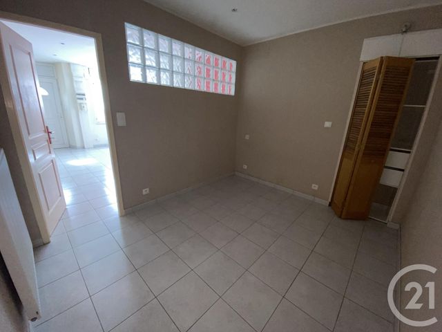 Appartement F2 &agrave; louer - 2 pi&egrave;ces - 45,25 m2 - Chatenois Les Forges - 90 - FRANCHE-COMTE