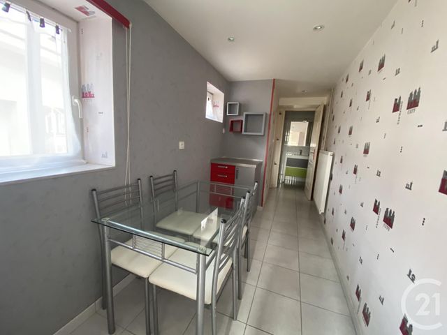 Appartement F2 &agrave; louer - 2 pi&egrave;ces - 45,25 m2 - Chatenois Les Forges - 90 - FRANCHE-COMTE