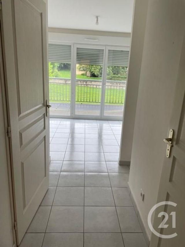 Appartement F2 &agrave; louer - 2 pi&egrave;ces - 34,65 m2 - Montbeliard - 25 - FRANCHE-COMTE