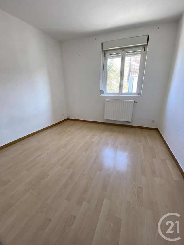 Appartement F3 &agrave; louer - 3 pi&egrave;ces - 55 m2 - Voujeaucourt - 25 - FRANCHE-COMTE
