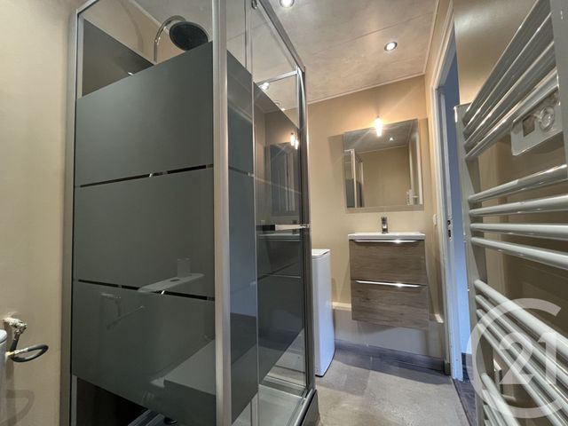 Appartement F3 &agrave; louer - 3 pi&egrave;ces - 80 m2 - Bethoncourt - 25 - FRANCHE-COMTE
