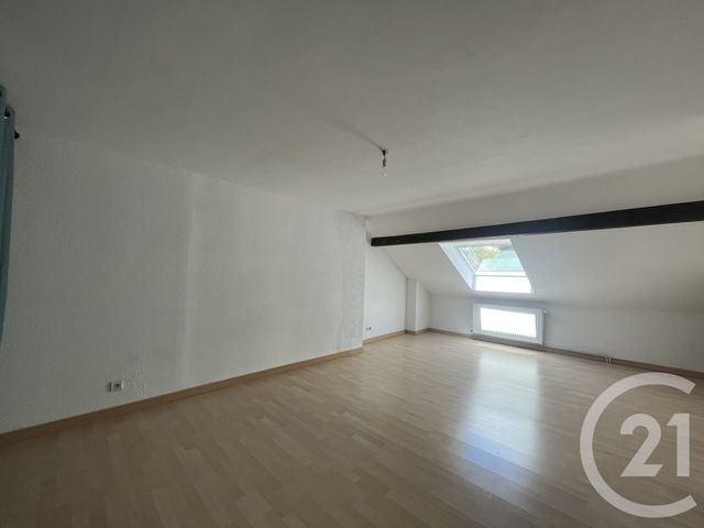 Appartement F3 &agrave; louer - 3 pi&egrave;ces - 80 m2 - Bethoncourt - 25 - FRANCHE-COMTE