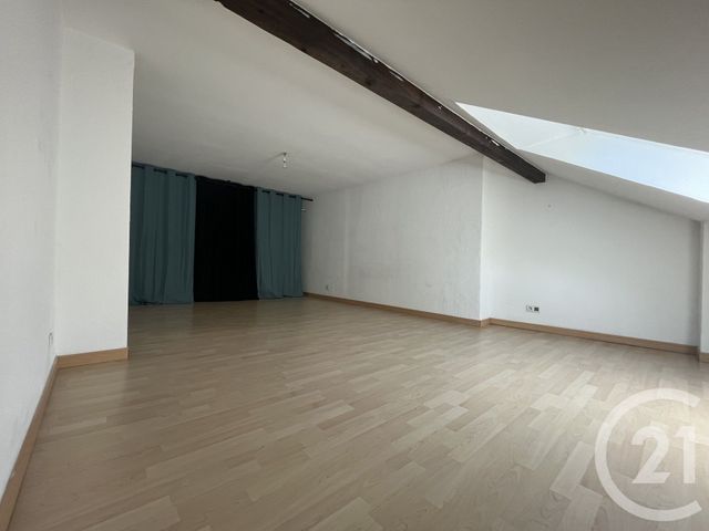 Appartement F3 &agrave; louer - 3 pi&egrave;ces - 80 m2 - Bethoncourt - 25 - FRANCHE-COMTE