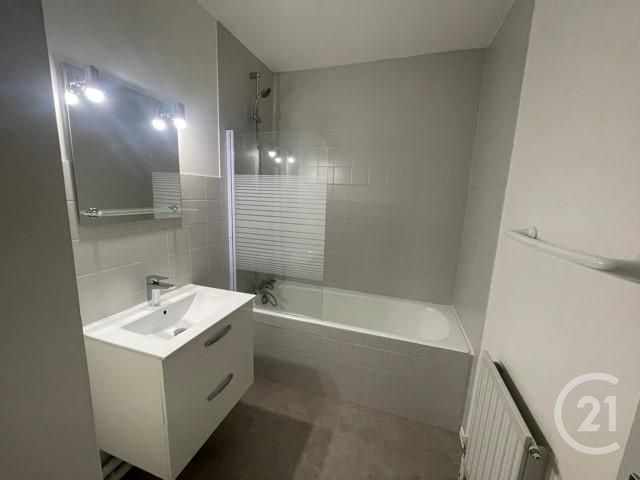 Appartement F2 &agrave; louer - 2 pi&egrave;ces - 44,68 m2 - Montbeliard - 25 - FRANCHE-COMTE