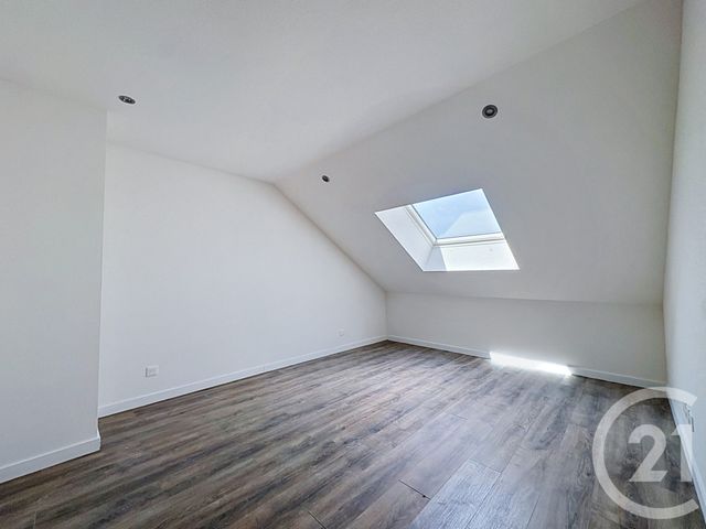 Appartement F2 &agrave; louer - 2 pi&egrave;ces - 48,40 m2 - Dampierre Les Bois - 25 - FRANCHE-COMTE