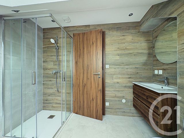 Appartement F2 &agrave; louer - 2 pi&egrave;ces - 48,40 m2 - Dampierre Les Bois - 25 - FRANCHE-COMTE