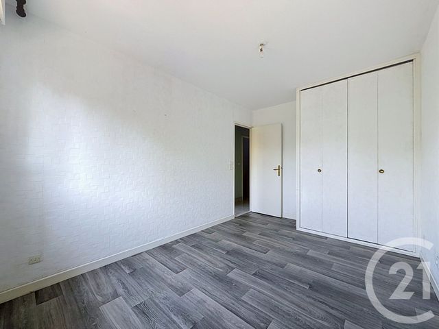 Appartement F4 &agrave; vendre - 4 pi&egrave;ces - 82,23 m2 - Montbeliard - 25 - FRANCHE-COMTE