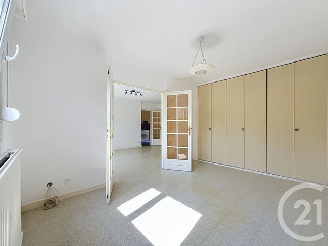 Appartement F4 &agrave; vendre - 4 pi&egrave;ces - 82,23 m2 - Montbeliard - 25 - FRANCHE-COMTE